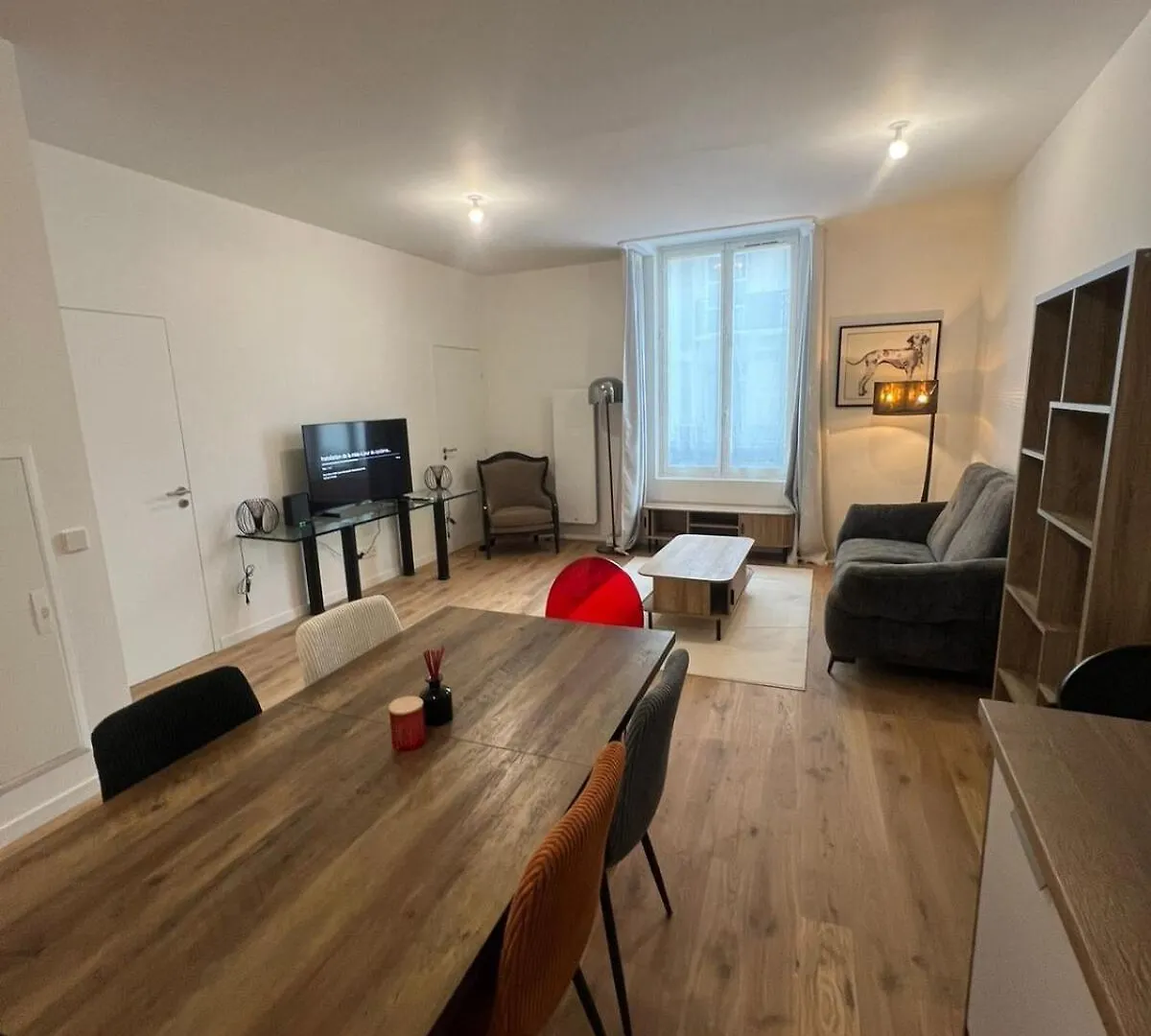 Luxury Flat Etoile Champs Elysee 16Th Arrondissement contacts